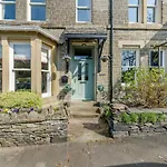 4 Bed In Oc-o31130 Дом отдыха *