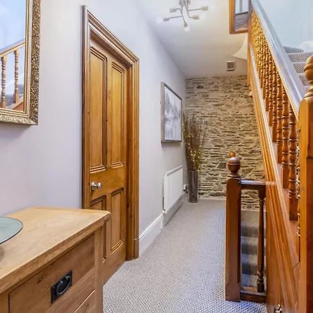 Oldfield House Windermere