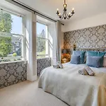 4 Bed In Oc-o31130 Dom wakacyjny *